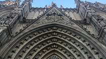 Barcelona Semi Private Tour of Gothic Quarter | with Private option