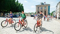 Small Group VIP Versailles Bike Tour from Paris with King's Apartments Access