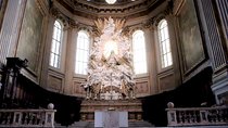 Discover Naples through its strongest tradition. Private tour