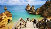 From Lisbon: Algarve Private Tour with Benagil Caves Cruise