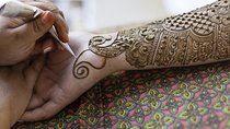 Traditional HENNA ART TATTOO with a local Amazigh henna artist