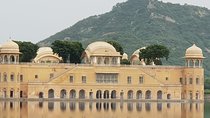  7 Days Golden Triangle Tour with Varanasi (Delhi - Jaipur - Agra - Varanasi)