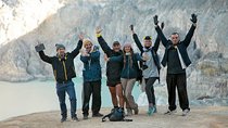 From Bali: 24-Hour Kawah Ijen Blue Flames, Dinner & Room