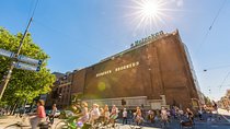 Heineken Experience Amsterdam and Canal Cruise with Snackbox