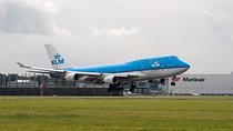 Private Taxi Transfer from Schiphol Airport to Amsterdam