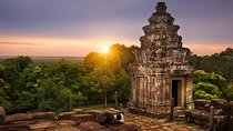 Private: Grand Circuit Full Day Tour Sunset at Bakeng Mountain