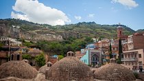 Private Full Day Old City Walking Tour with Authentic Georgian Dinner