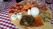 Enogastronomic Day in a Farm - Tasting of local products 