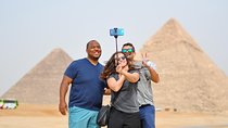 Tour to Pyramids, Sphinx, Saqqara, and Memphis