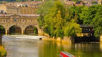 Small-Group to Bath, Lacock, Avebury and Stonehenge from London