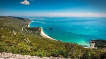 Private tour for 1 to 4 people of Arrábida and its landscapes 