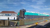 Panama Canal with entrance included and Gatun Lake Boat Tour