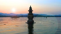 Private Hangzhou Day Tour to cruise in West Lake, Tea Plantation & Hefang street