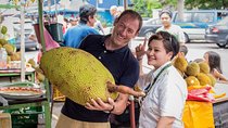 Private Tour : Kuala Lumpur Food Experience with Local Host