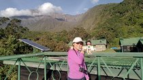 4 Days Mount Meru Trekking