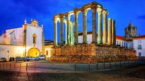 Small group day trip to Évora