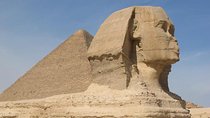 Private DAY TRIP TO GIZA PYRAMIDS OLD CAIRO CITADEL & BAZAAR