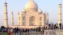 Overnight at Taj Mahal with Mohabbat the Taj Dance and Light Show