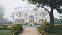Golden Triangle with Wildlife and Royal Castle Stay