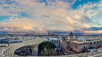 Private Walking Tour of Seville with tickets and local tour guide