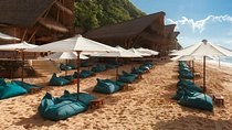 Beachcomber at Bali's Bukit Peninsula