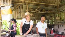 Small-Group Farm Tour & Balinese Cooking Class in Ubud with Kadek