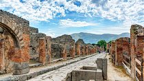 Transfer Naples to Amalfi and stop in Pompeii