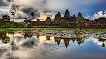 Three-day tour Discovering Angkor Wat and Floating Village