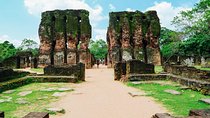 Private Day Trip To Sigiriya rock And Polonnaruw Ruins