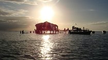 Floyd's Pelican Bar [Private Transportation]