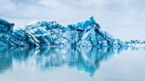 South Coast, Diamond Beach and Glacier Lagoon Day Tour