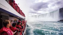 Toronto: Niagara Falls Day Tour with Boat option