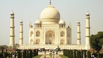 Private Taj Mahal & Agra Tour From Delhi by Car
