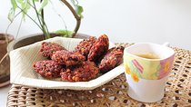 Private South Indian Vegetarian Dining with a Local Near the Chennai Airport