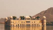 Private overnight tour of jaipur with car and driver 