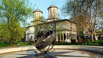 Bucharest: Welcome Private Tour w/ a Local