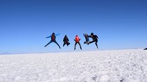 Salar De Uyuni 2 Days 1 Night. Spanish Driver/Guide. Volcan Tunupa Ruta. 