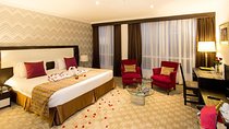 3 days 2 nights panari, Nairobi Tour (minimum 2 Pax)