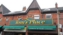 Small-Group Toronto Kensington Market and Chinatown Walking Tour
