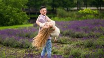 Private Photo Session with a Local Photographer in Bucharest