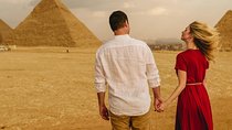 Private Photo Session with a Local Photographer in Cairo