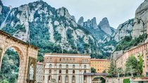 Private Full Day City Tour of Barcelona and Monastery of Montserrat w/ pick up