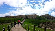N105 Yangmingshan National Park Jinshan Old Street Yeliu Day Tour (10h)