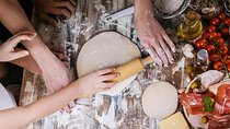 Private Pizza & Tiramisu Class at a Cesarina's home with tasting in Terni
