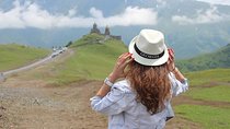 Wonderful Day trip to KAZBEGI 