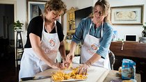 Cesarine: Small group Pasta and Tiramisu class in Verona
