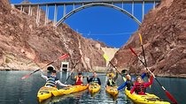 Hoover Dam Kayak Tour on the Colorado River with Shuttle Transfer