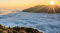 Bali Private Volcano Hike with Breakfast Atop