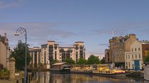 Private Walk: Sunny Leith
