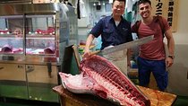 Tsukiji Fish Market Small-Group Food Walking Tour